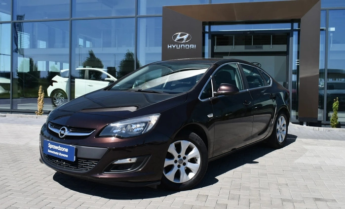 Opel Astra cena 33900 przebieg: 203455, rok produkcji 2016 z Podkowa Leśna małe 67